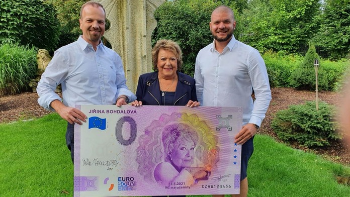 Na nové bankovce je podobizna Jiřiny Bohdalové! Lidé si ji mohou koupit