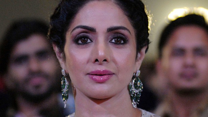 Hvězda Bollywoodu náhle zemřela, lékaři odhalili příčinu smrti!