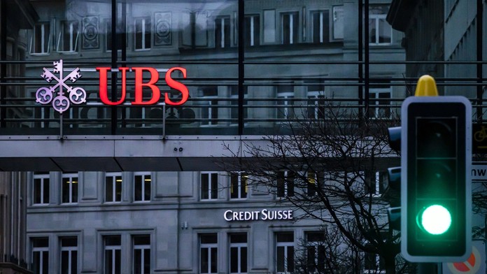 Švýcarské banky UBS a Credit Siusse