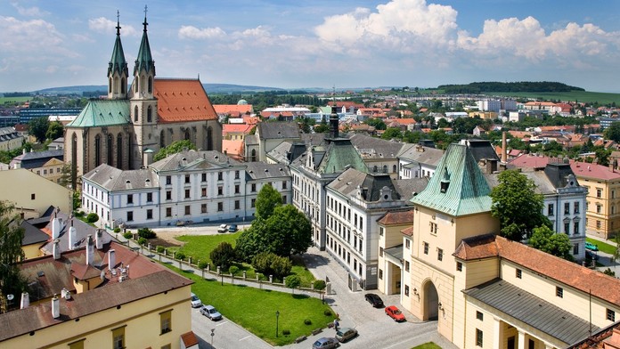 Pět otázek pro kandidáty do Senátu: Podívejte se, jak odpovídali v Kroměříži
