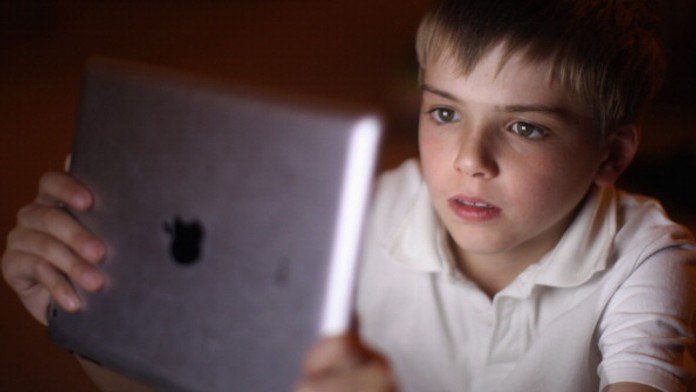 Jsou vaše děti na internetu v bezpečí? Tohle je naučte. 11 TIPŮ