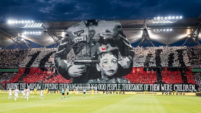 Choreo, ze kterého mrazilo: Kluk s pistolí u hlavy vehnal slzy do očí