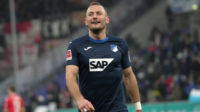 Coufal poslal vzkaz fanouškům West Hamu. Nikdy tě neměli vyhodit, reagují