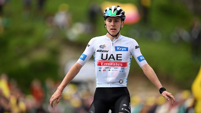 Pogačar po skvělém finiši ovládl šestou etapu TdF. Do čela jde Vingegaard