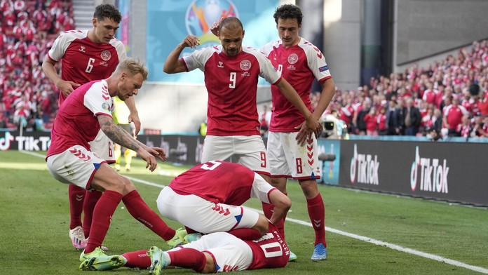 Eriksenovi se zastavilo srdce. Lékař řekl, co bude s jeho kariérou