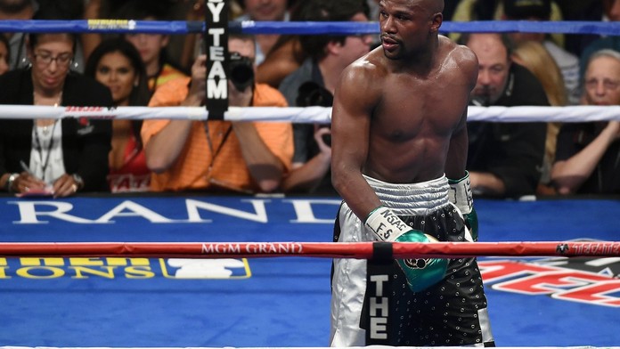 Nejlepší boxer historie přišel během týdne o matku svých dětí a trenéra