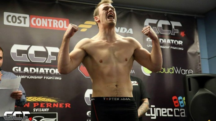 Bojovník Pešta vstoupil do elitní ligy. Češi mají díky němu zástupce v UFC
