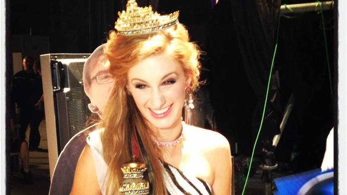 Oficiální královnou SuperStar je střelená Sabina Křováková