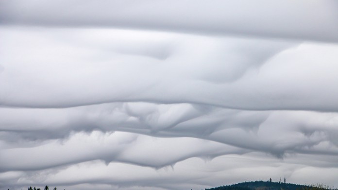 Podivné mraky nad Českem! Zvláštní úkaz vysvětlila meteoroložka