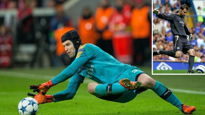 Petr Čech OTEVŘENĚ: Helmu by už nejraději sundal!
