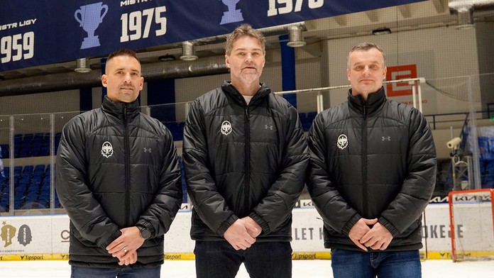 Změny ve vedení hokejového Kladna. Návrat ikony, Jágr jako poradce