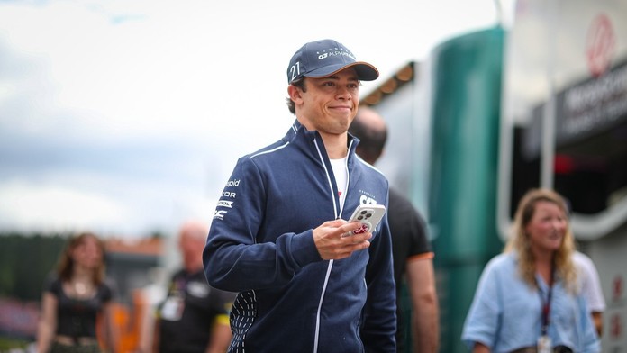 Místo formule 1 studium na Harvardu. Vyhozený jezdec má nové plány