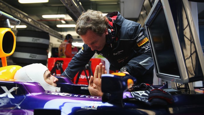 Sabotáž? Nesmysl! Šéf týmu Red Bull tvrdí, že Webber měl jen smůlu