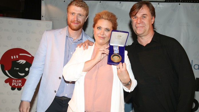 Hrdina z Nagana věnoval nadaci Jakuba Voráčka zlatou medaili!
