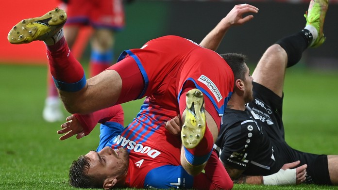 Sparta i Plzeň na začátku sezony zaváhaly. Do čela může jít v neděli Slavia