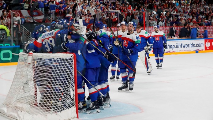 Hokejisté Slovenska slaví výhru