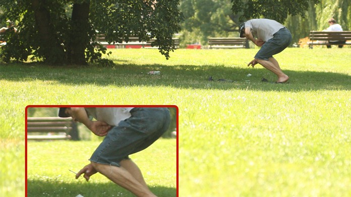 Feťák si píchnul dávku přímo v parku. Máme fotky
