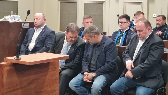 Bývalý rozhodčí Grímm se přiznal k přijetí úplatku. Berbr jeho výpověď shodil