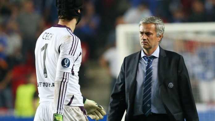 Čech může jít, šokoval Mourinho. Přesvědčovat ho nebude
