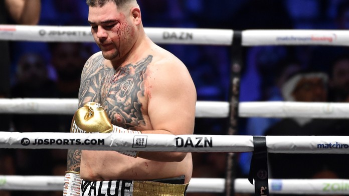 Andy Ruiz Jr. přiznal, že ho nadváha stála titul světového šampiona