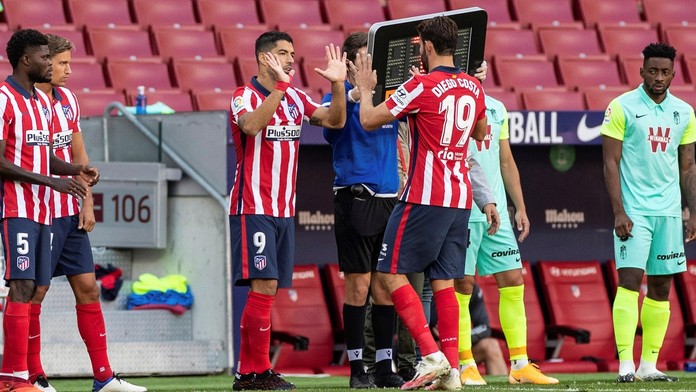 Pochvala pro Suáreze. Útočník Atlética ocenil jeho výkon i "kousání"