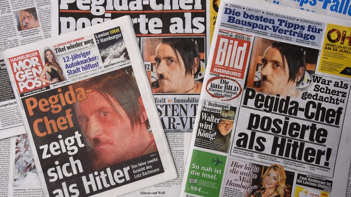 Hitler se vrátil! Tahle fotka stála šéfa Pegidy místo v hnutí