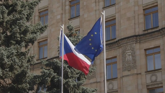 Česko se ocitlo na seznamu nepřátelských zemí Ruska, EU reagovala
