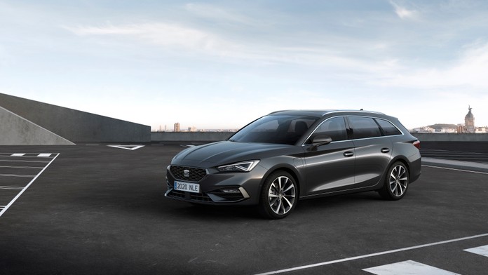 Je hezčí španělská, nebo česká Octavie? Seat odhalil nového Leona