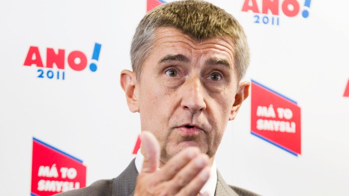 HN: Babiš má po novinách a politice zálusk i na vlastní banku