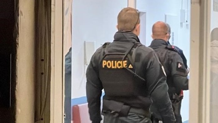 Čeští policisté uvázli na Ukrajině. Je to v p**eli, řekli a pak přestali komunikovat