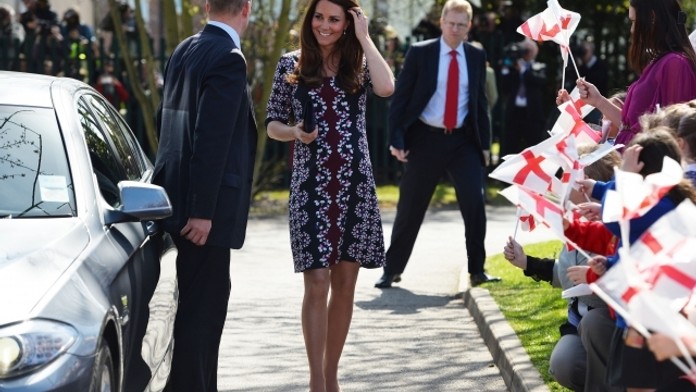 Princ Harry se neudržel a vyzradil, jestli Kate čeká holku nebo kluka!