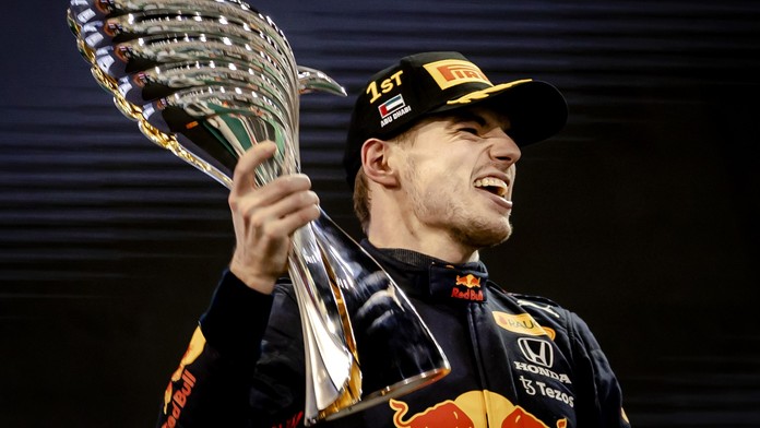 Verstappen prodloužil u Red Bullu smlouvu. Ročně si přijde na pořádný balík