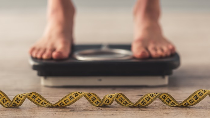 Bojujete s váhou? RADY A TIPY expertů, jak pořádně zatočit s kilogramy navíc