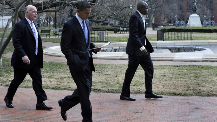 Elitní Obamův agent spáchal sebevraždu kvůli krásné milence