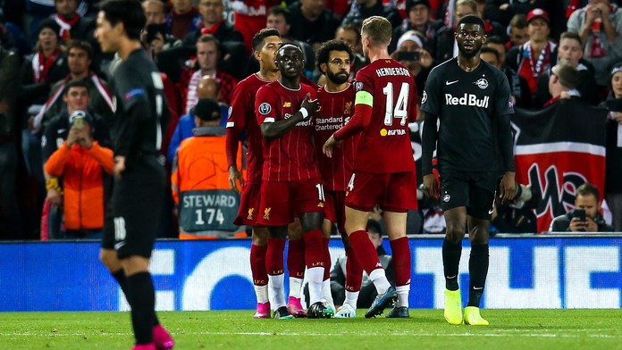 Suárez spasil Barcelonu, Liverpool ztratil tříbrankový náskok