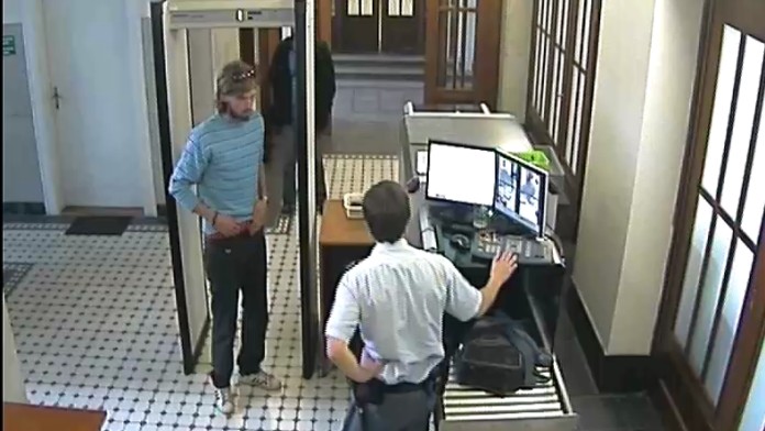 DRZOST! Zloději kradou už i u soudu