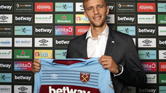 Kam se Souček vrtnul? West Ham podle fanoušků zažívá nejhorší období