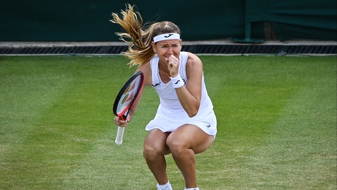 Životní turnaj Bouzkové! Na Wimbledonu porazila Garciaovou a je ve čtvrtfinále