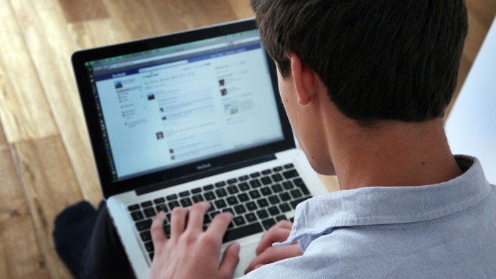 Facebook zpřísňuje pravidla. Kvůli masakru na Novém Zélandu!