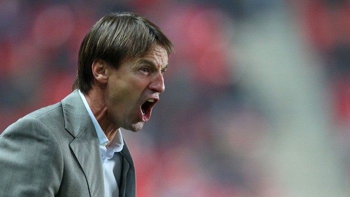 Straka skončil u fotbalistů Slavie! Podlehl obrovskému tlaku. OHLASY FANOUŠKŮ