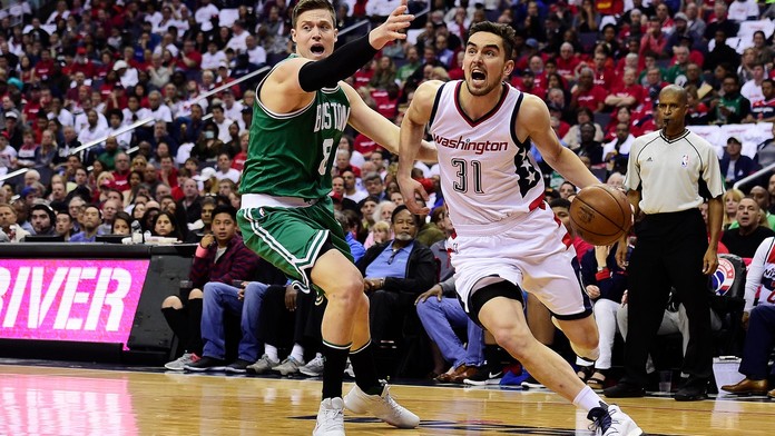 Konkurent pro Satoranského. Wizards mají borce z New Orleans
