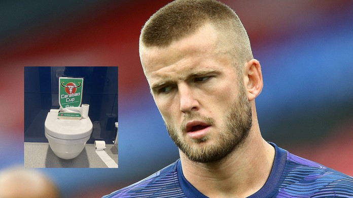Příroda zavolala! Opora Tottenhamu pobavila svým úprkem ze hřiště