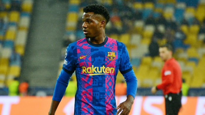 Další rána pro Barcelonu. Musí se několik týdnů obejít bez mladé hvězdy