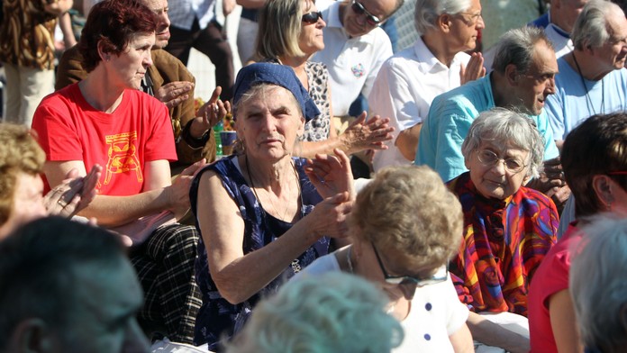 Naštvaní důchodci vyrazí do ulic! Svolali si svoji seniorskou demonstraci