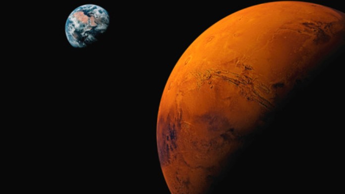 Mars je nejblíže k Zemi na dalších 15 let. Ideální podmínky pro pozorování