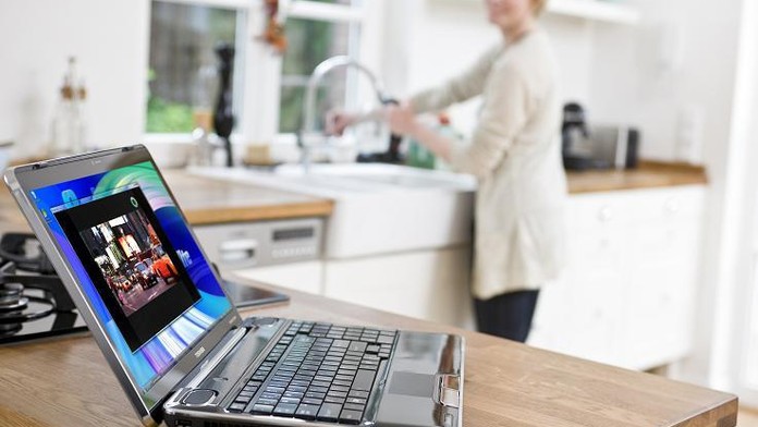 Toshiba ukázala notebook s přelomovým touchpadem