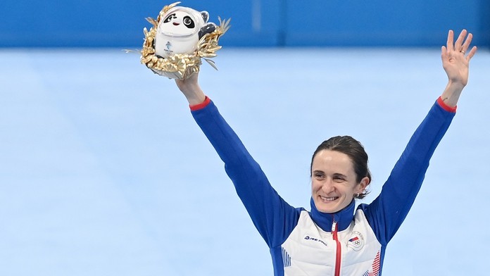 Skvělá Martina. Bronz rychlobruslařky Sáblíkové uhranul i Krpálka s Krejčíkovou