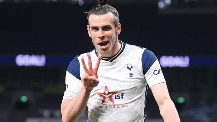 Bale dal Sheffieldu hattrick, Arsenal vyhrál, v Manchesteru se nehrálo