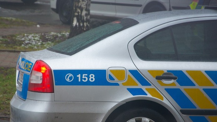 Rodinná tragédie v Ostravě. Senior střelil manželku (77), pak spáchal sebevraždu