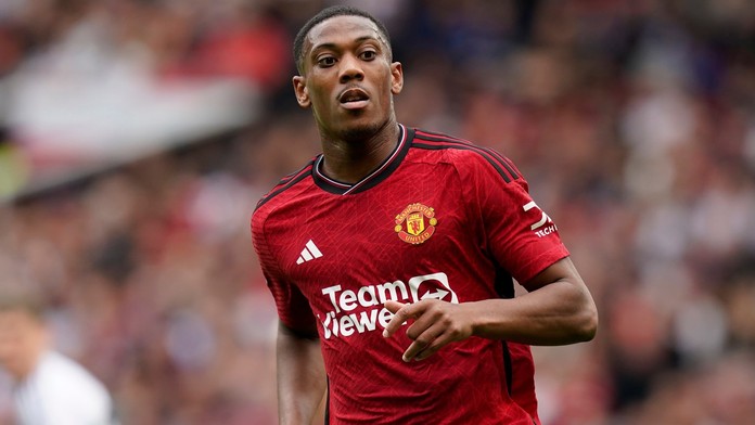 Real Madrid má asi náhradu za Benzemu. Přijít by mohl útočník z Manchesteru